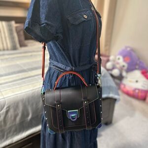 Michael Kors- Manhattan